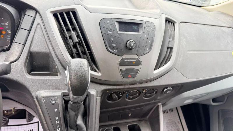 2016 Ford Transit w/60/40 Side Door w/RWB