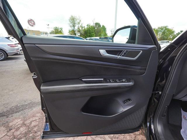 2025 Volkswagen Atlas Cross Sport 2.0T SEL