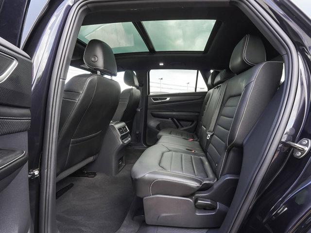 2025 Volkswagen Atlas Cross Sport 2.0T SEL