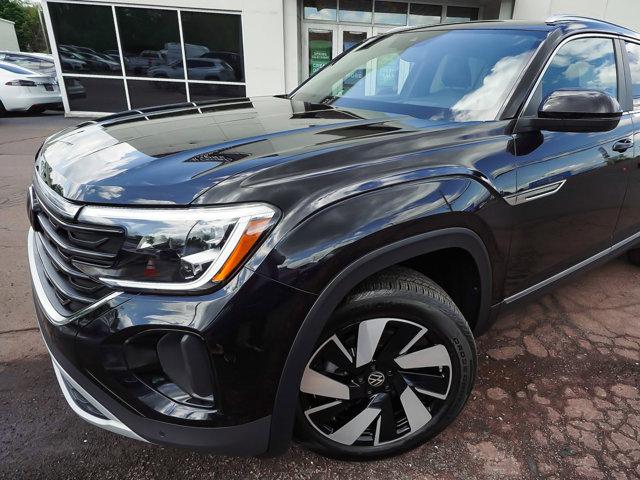 2025 Volkswagen Atlas Cross Sport 2.0T SEL