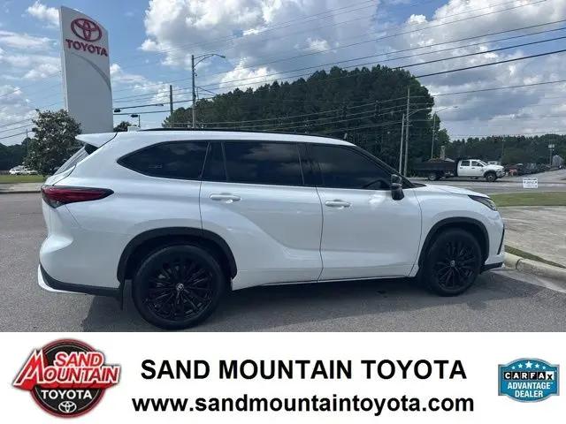 2023 Toyota Highlander XSE