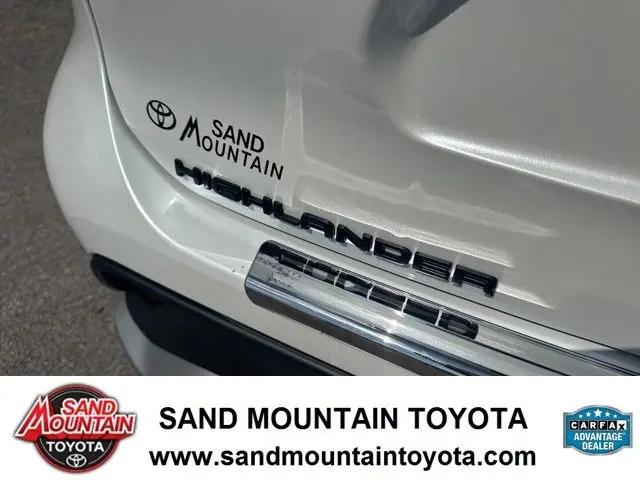 2023 Toyota Highlander XSE