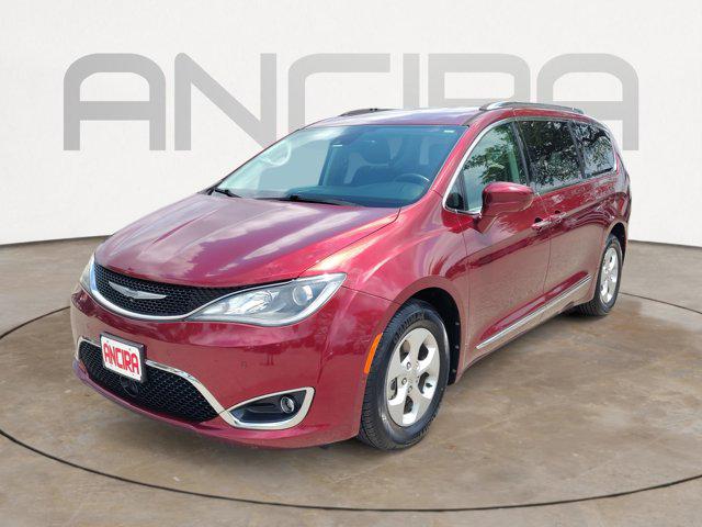 2017 Chrysler Pacifica Touring-L Plus