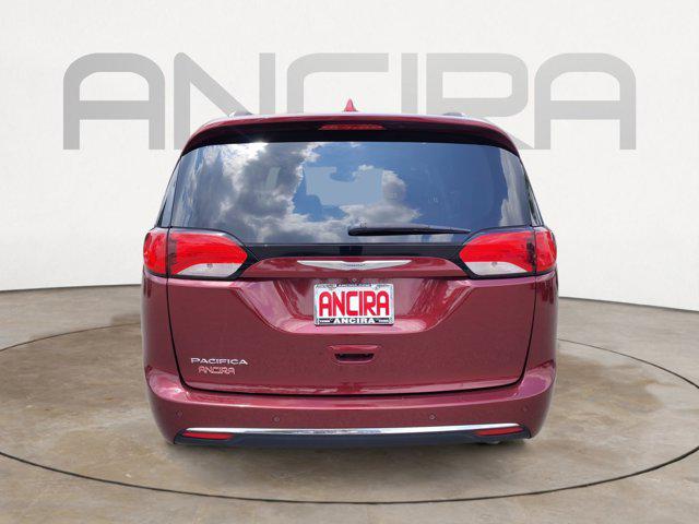 2017 Chrysler Pacifica Touring-L Plus