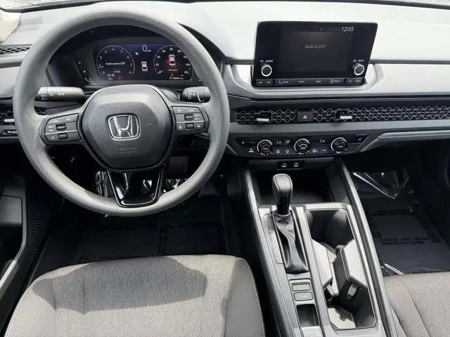 2025 Honda Accord Sedan SE