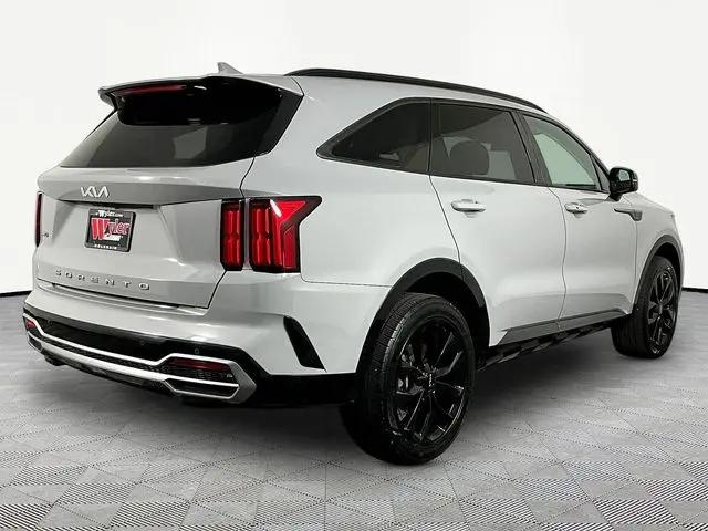 2022 Kia Sorento SX