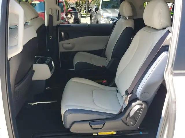 2025 Kia Carnival MPV EX