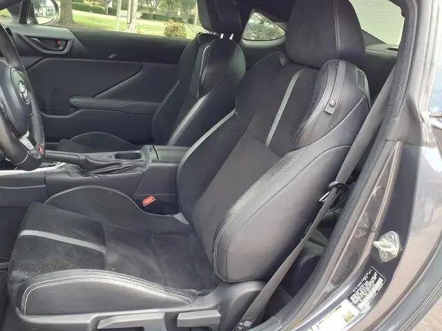 2023 Toyota GR86 Premium