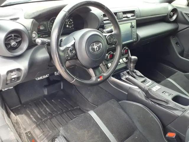 2023 Toyota GR86 Premium
