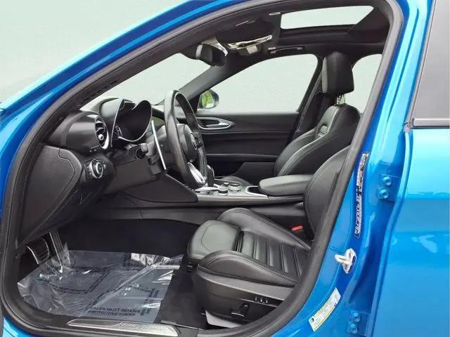 2022 Alfa Romeo Giulia Veloce AWD