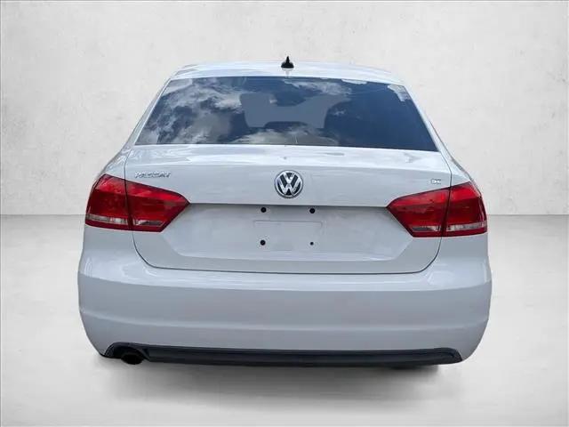 2013 Volkswagen Passat 2.5L SE