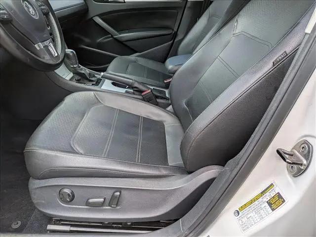 2013 Volkswagen Passat 2.5L SE