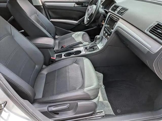 2013 Volkswagen Passat 2.5L SE