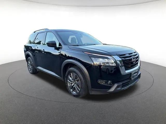 2025 Nissan Pathfinder SV 4WD