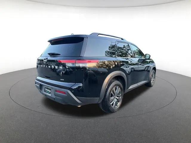 2025 Nissan Pathfinder SV 4WD