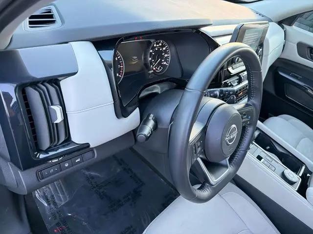 2025 Nissan Pathfinder SV 4WD