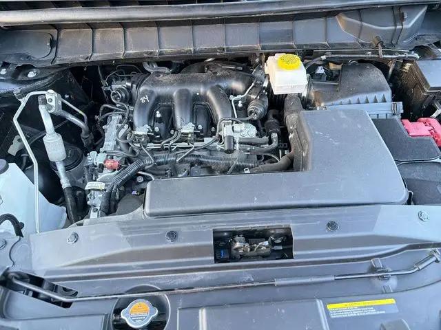 2025 Nissan Pathfinder SV 4WD