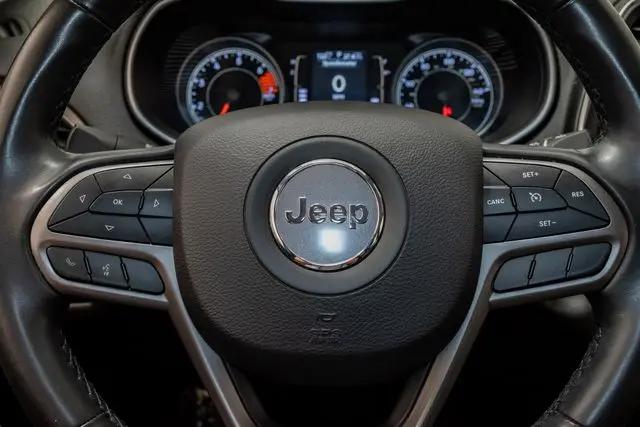 2019 Jeep Cherokee Latitude Plus FWD