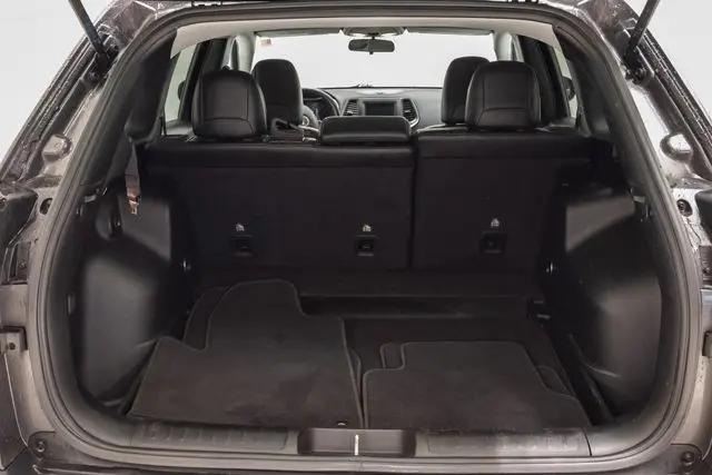 2019 Jeep Cherokee Latitude Plus FWD