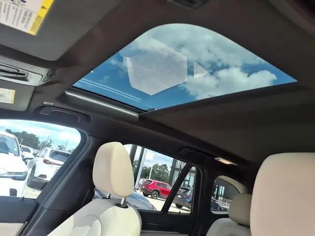 2021 BMW X1 sDrive28i