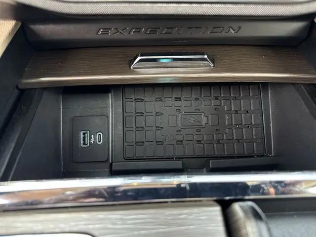 2022 Ford Expedition Limited MAX