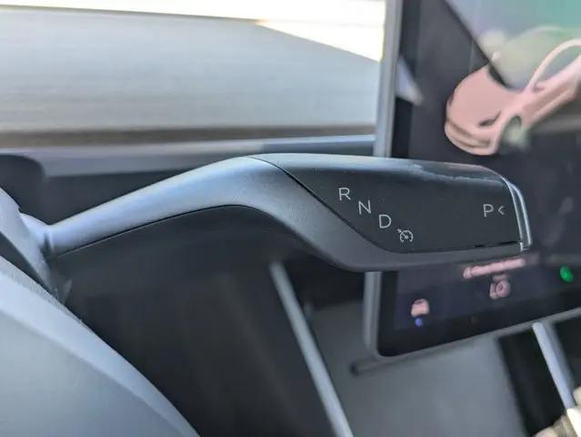 2020 Tesla Model 3 Standard Range Plus Rear-Wheel Drive