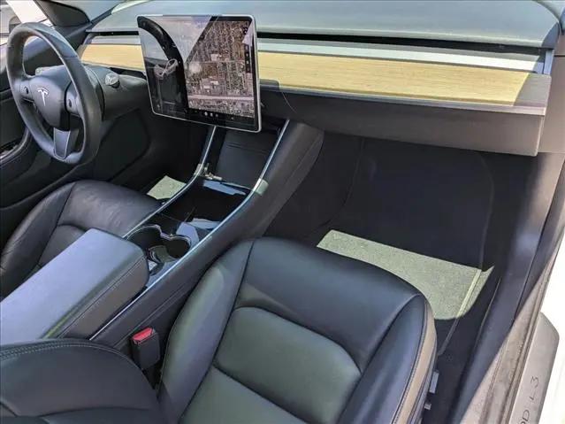 2020 Tesla Model 3 Standard Range Plus Rear-Wheel Drive