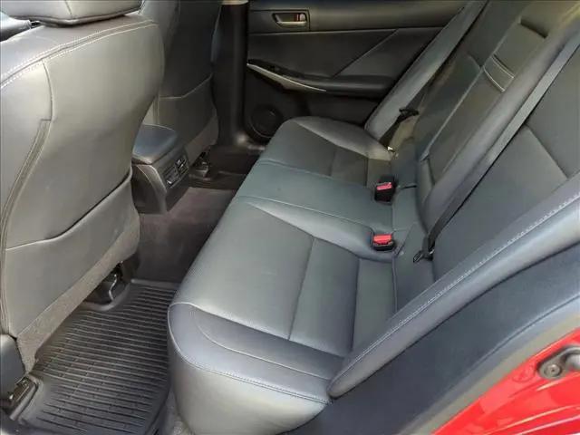 2018 Lexus IS 300 IS 300