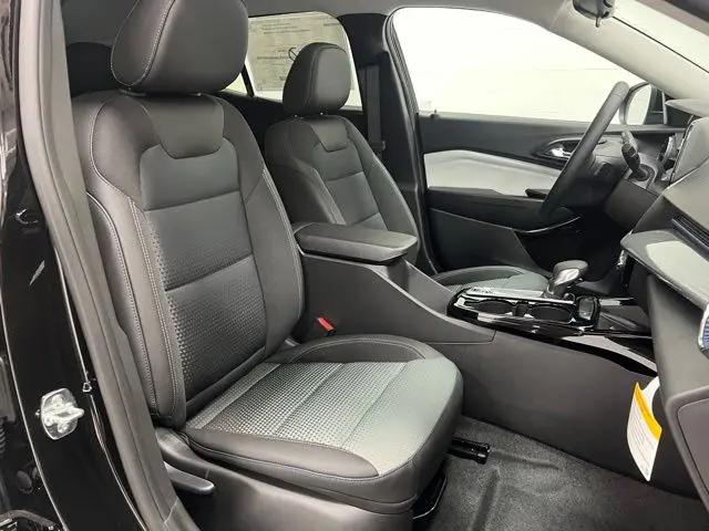 2026 Chevrolet Trax FWD LT