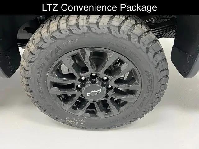 2026 Chevrolet Silverado 3500HD Crew Cab, Standard Bed, LTZ, 4WD