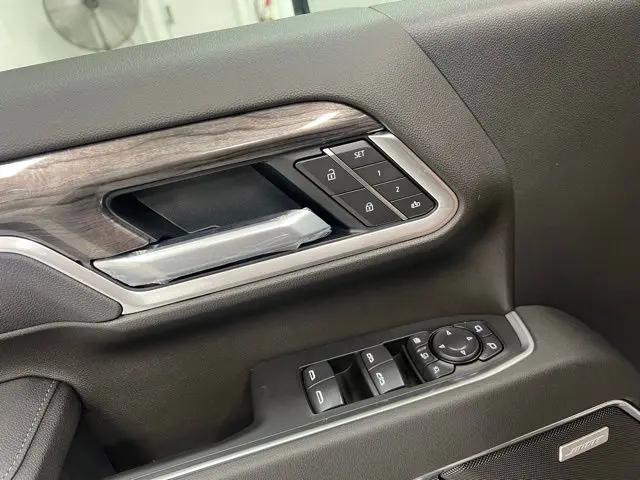 2026 Chevrolet Silverado 3500HD Crew Cab, Standard Bed, LTZ, 4WD