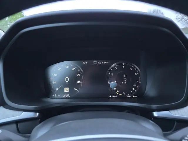 2021 Volvo V60 Cross Country T5