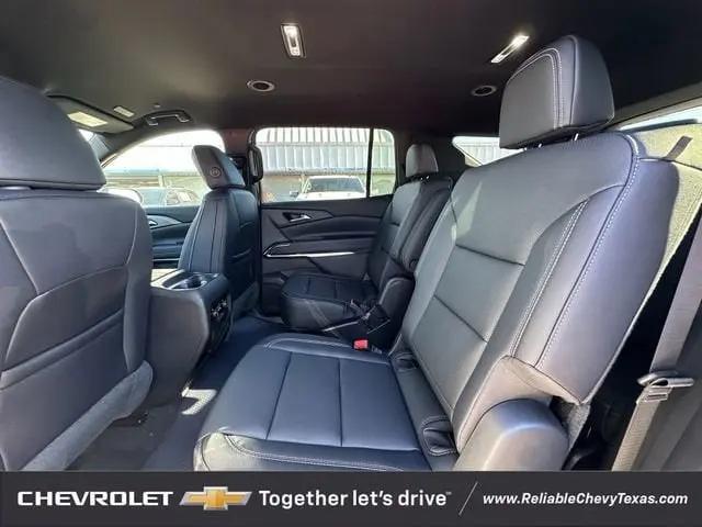 2026 Chevrolet Traverse FWD LT