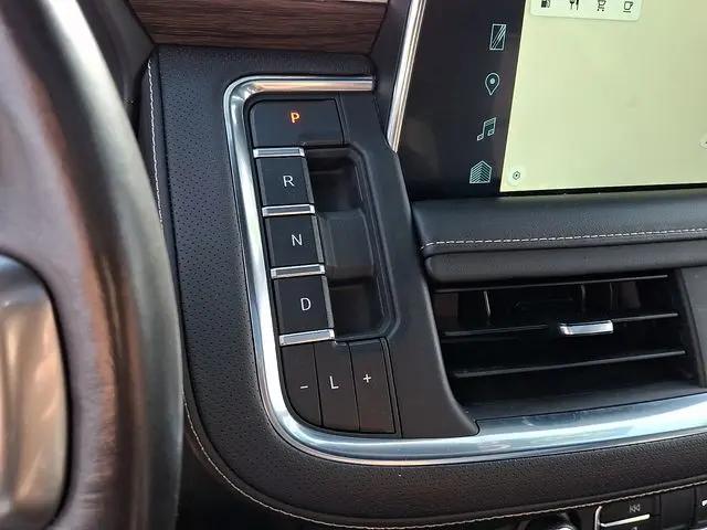 2023 Chevrolet Tahoe 4WD Premier