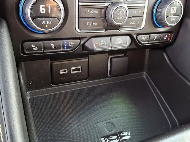 2023 Chevrolet Tahoe 4WD Premier