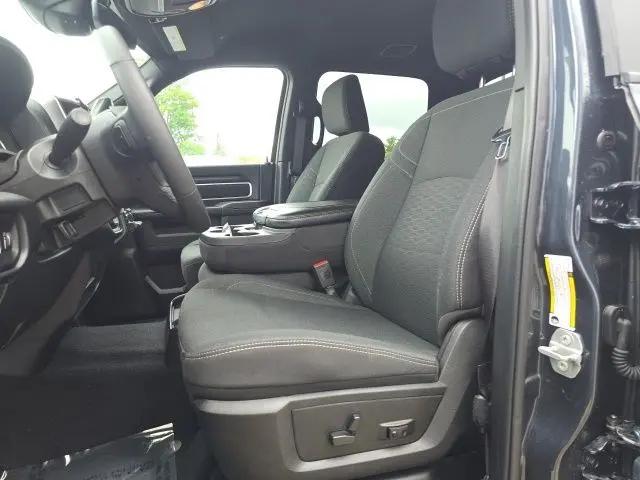 2025 Ram 2500 Big Horn Crew Cab 4x4 6'4" Box
