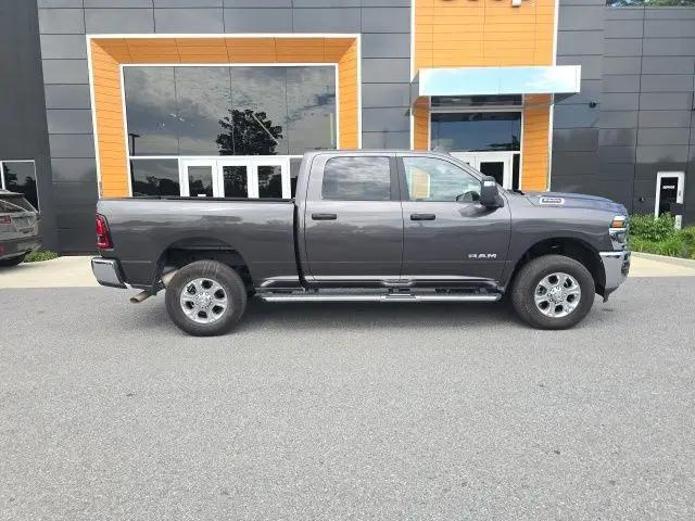2025 Ram 2500 Big Horn Crew Cab 4x4 6'4" Box