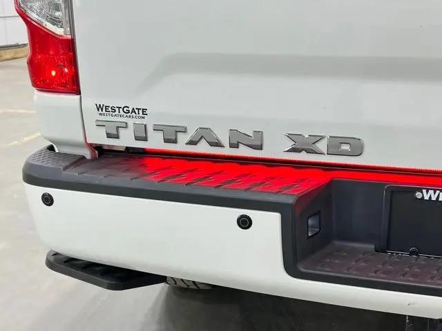 2018 Nissan Titan XD SV Gas