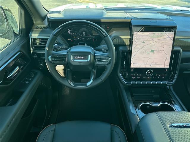 2026 GMC Yukon 4WD AT4