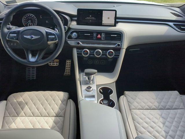 2023 Genesis G70 3.3T RWD