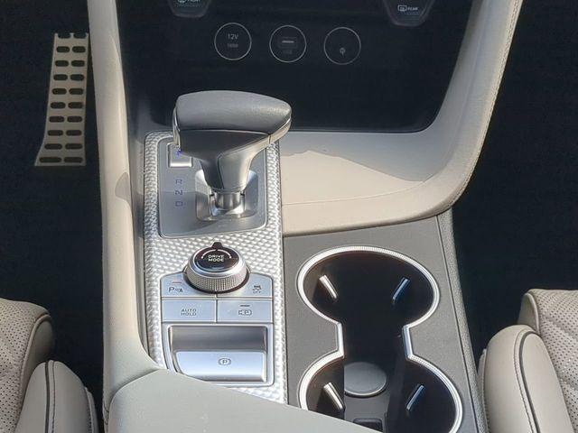2023 Genesis G70 3.3T RWD
