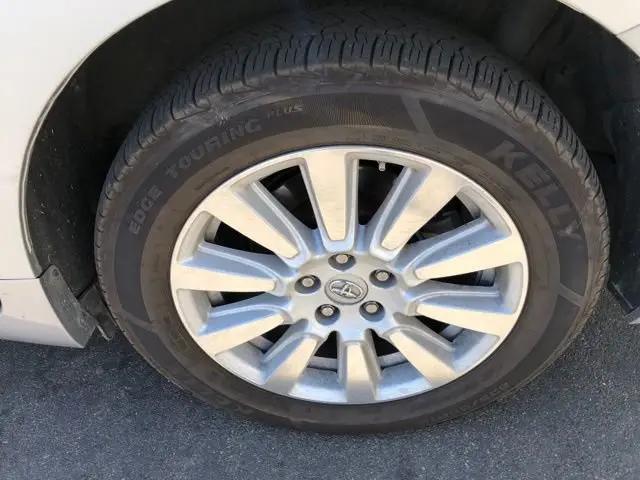 2017 Toyota Sienna Limited Premium 7 Passenger