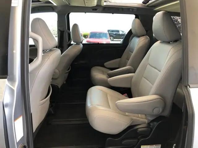 2017 Toyota Sienna Limited Premium 7 Passenger