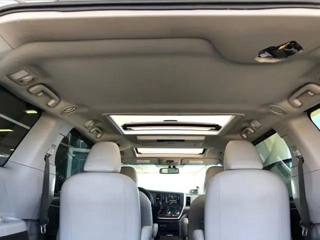 2017 Toyota Sienna Limited Premium 7 Passenger