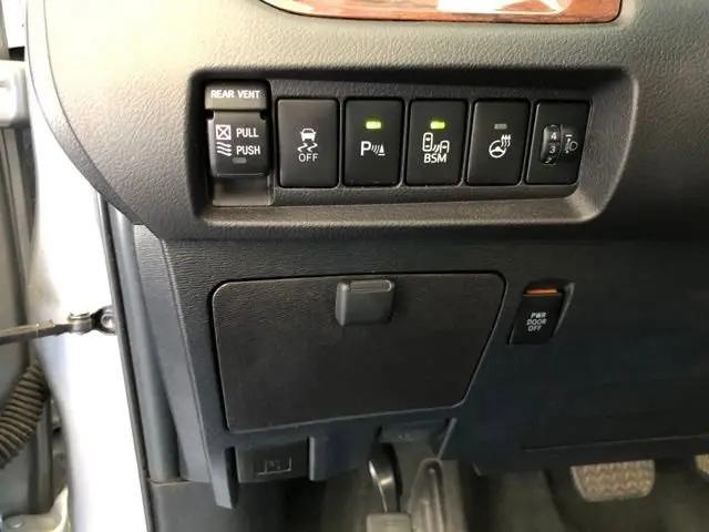 2017 Toyota Sienna Limited Premium 7 Passenger