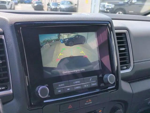 2022 Nissan Frontier Crew Cab Long Bed SV 4x4