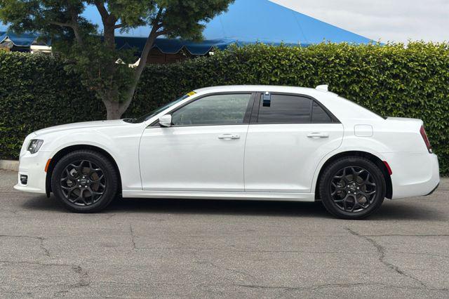 2021 Chrysler 300 Touring L AWD