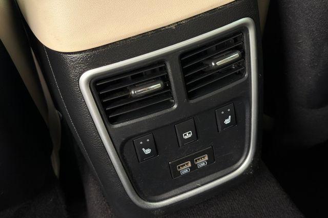2021 Chrysler 300 Touring L AWD