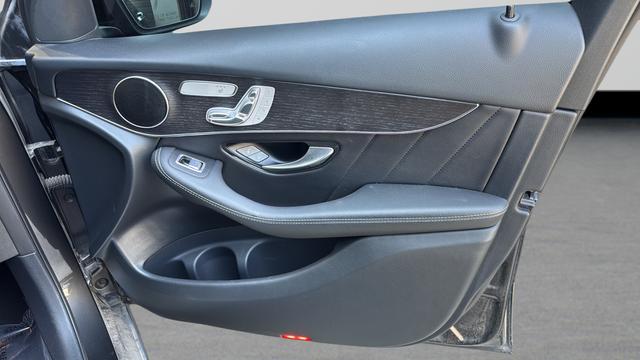 2022 Mercedes-Benz GLC 4MATIC SUV