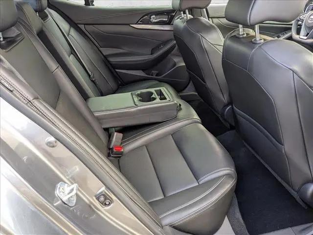 2021 Nissan Maxima SV Xtronic CVT